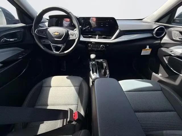 2026 Chevrolet Trax FWD LT