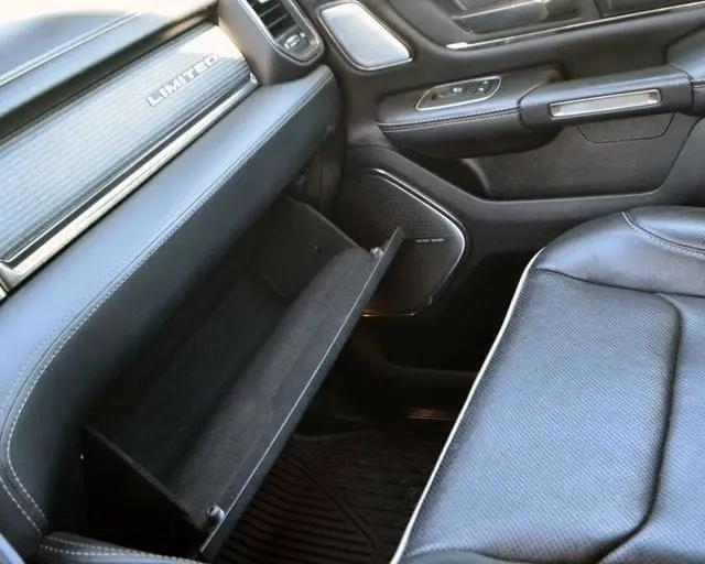 2020 Ram 1500 Limited Crew Cab 4x4 5'7" Box