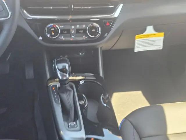 2026 Buick NV Sport Touring FWD