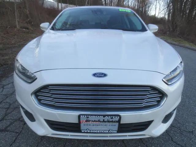 2016 Ford Fusion SE