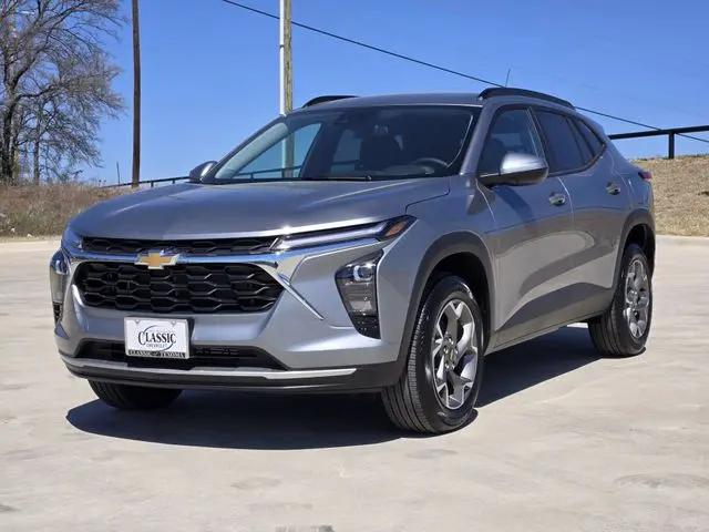 2026 Chevrolet Trax FWD LT