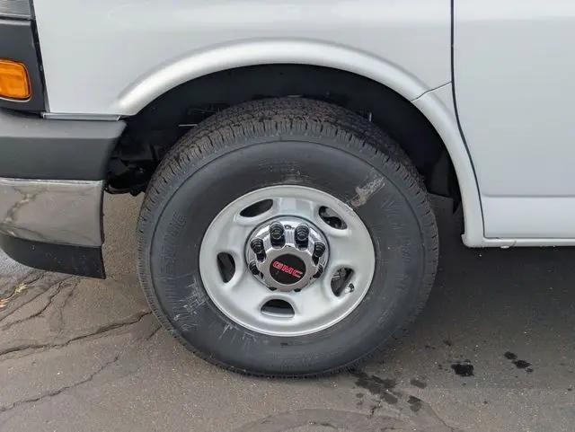 2026 GMC Savana Cargo 2500 Regular Wheelbase, Work Van, RWD