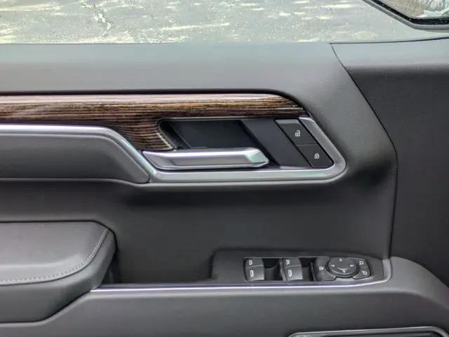 2026 GMC Sierra 1500 Crew Cab, Short Bed, SLE, 4WD