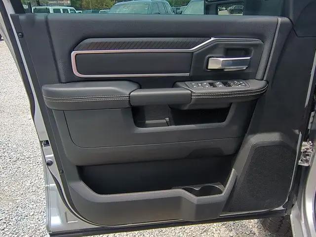 2026 Ram 2500 Big Horn Crew Cab 4x4 64 Box