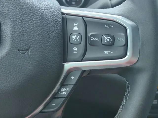 2026 Ram 2500 Big Horn Crew Cab 4x4 64 Box