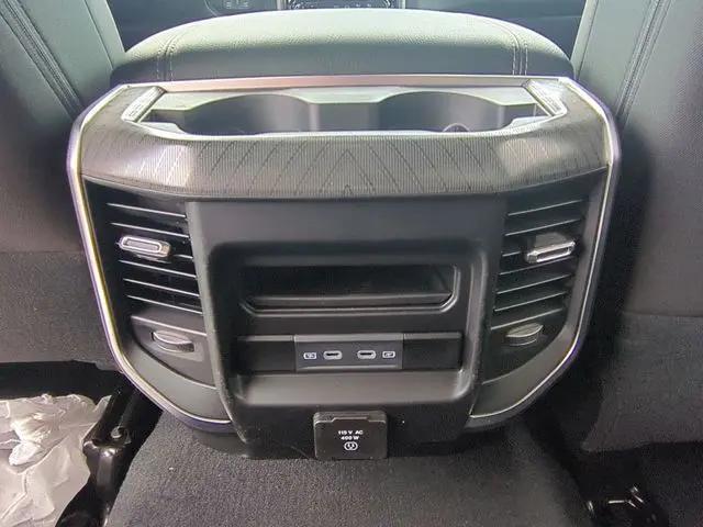 2026 Ram 2500 Big Horn Crew Cab 4x4 64 Box