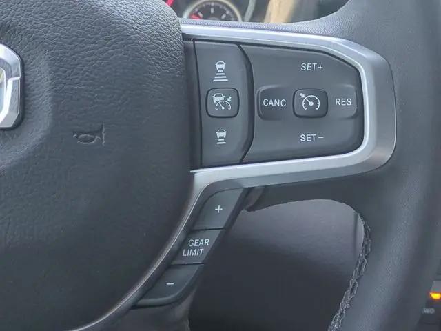 2026 Ram 2500 Big Horn Crew Cab 4x4 64 Box