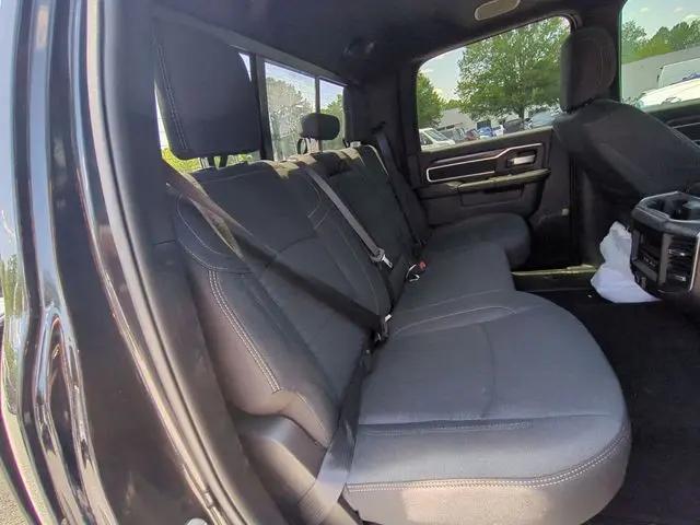 2026 Ram 2500 Big Horn Crew Cab 4x4 64 Box