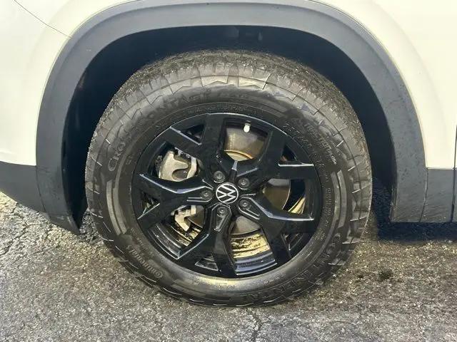 2024 Volkswagen Atlas 2.0T Peak Edition SE w/Technology