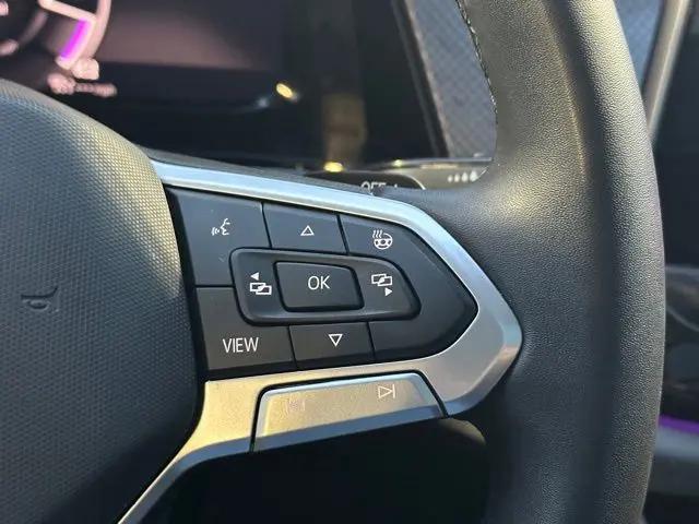 2024 Volkswagen Atlas 2.0T Peak Edition SE w/Technology