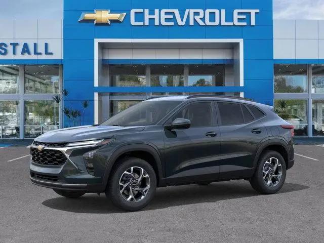 2026 Chevrolet Trax FWD LT