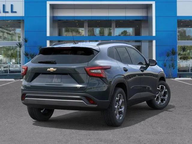 2026 Chevrolet Trax FWD LT