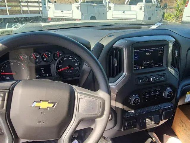 2025 Chevrolet Silverado 3500HD Work Truck