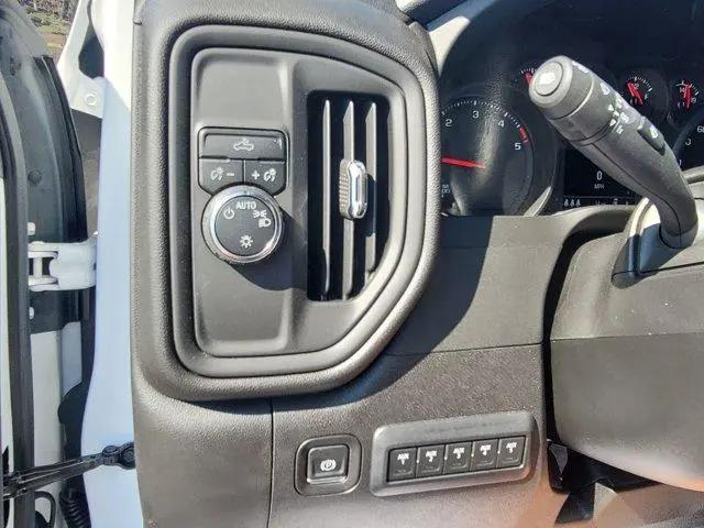 2025 Chevrolet Silverado 3500HD Work Truck