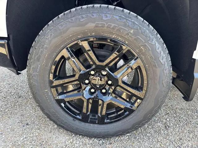 2026 Chevrolet Silverado 1500 4WD Crew Cab Short Bed LT Trail Boss