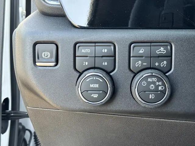 2026 Chevrolet Silverado 1500 4WD Crew Cab Short Bed LT Trail Boss