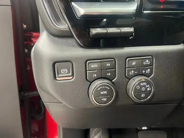 2026 Chevrolet Silverado 2500HD Crew Cab, Standard Bed, High Country, 4WD