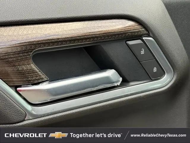 2026 Chevrolet Silverado 1500 2WD Crew Cab Short Bed LT