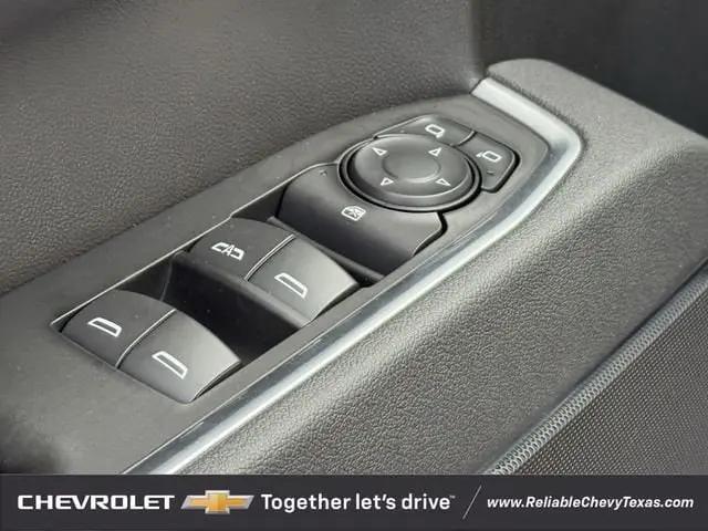 2026 Chevrolet Silverado 1500 2WD Crew Cab Short Bed LT