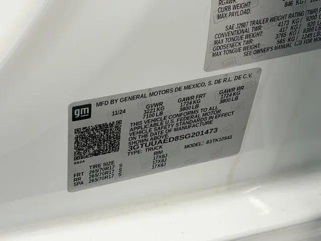 2025 GMC Sierra 1500 4WD Crew Cab Short Box Pro