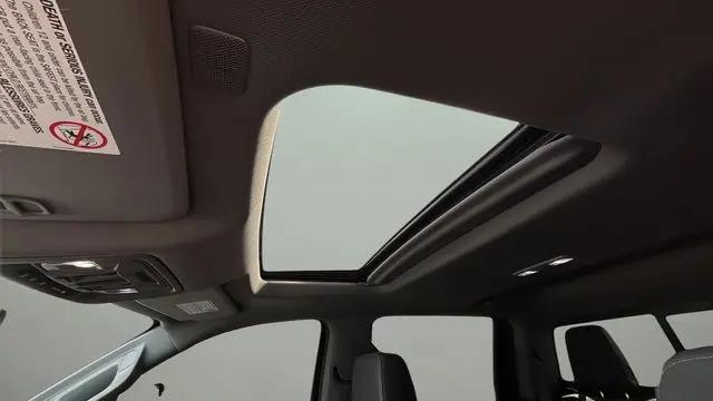 2022 Chevrolet Silverado 2500HD 4WD Crew Cab Standard Bed LTZ