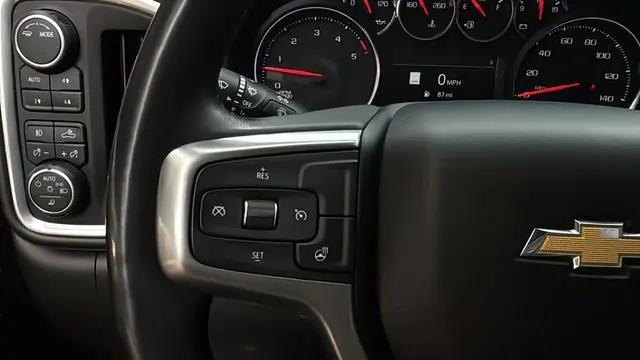 2022 Chevrolet Silverado 2500HD 4WD Crew Cab Standard Bed LTZ