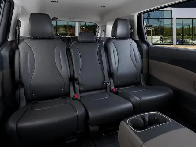 2026 Kia Carnival MPV EX