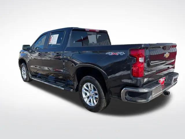 2023 Chevrolet Silverado 1500 4WD Crew Cab Standard Bed LT
