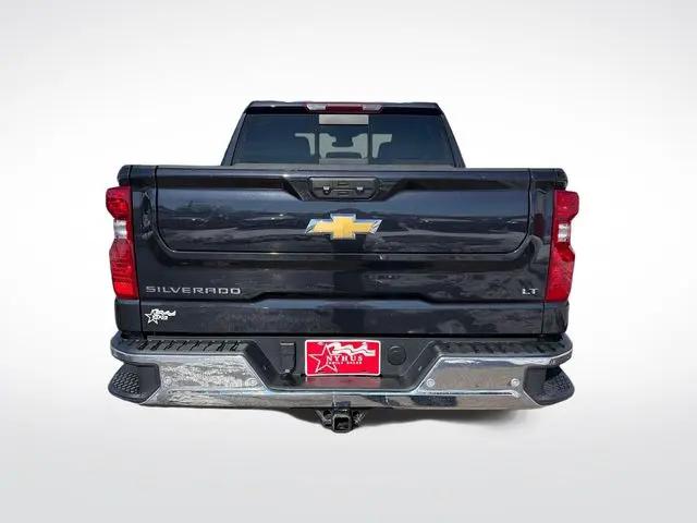 2023 Chevrolet Silverado 1500 4WD Crew Cab Standard Bed LT