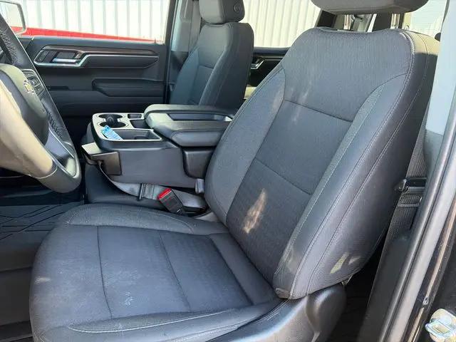 2023 Chevrolet Silverado 1500 4WD Crew Cab Standard Bed LT