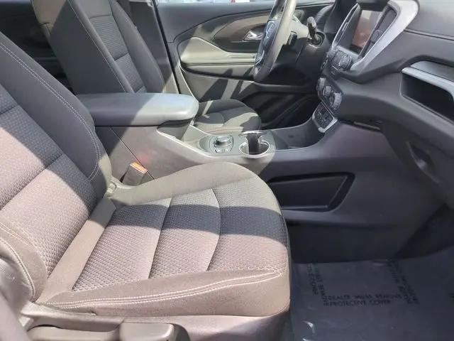 2022 GMC Terrain AWD SLE