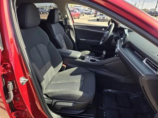 2024 Kia K5 LXS