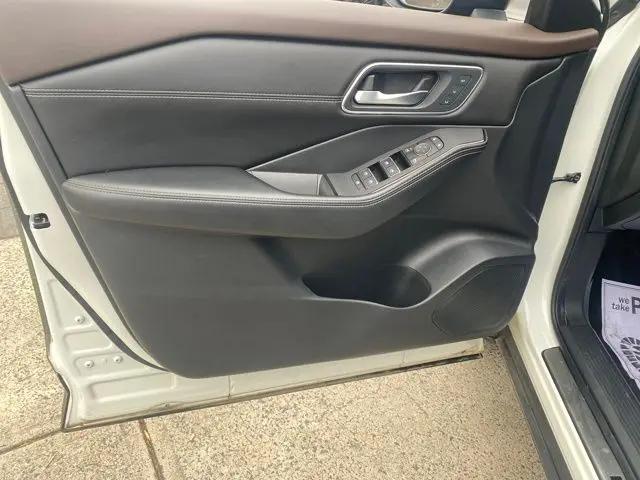 2023 Nissan Rogue Platinum Intelligent AWD