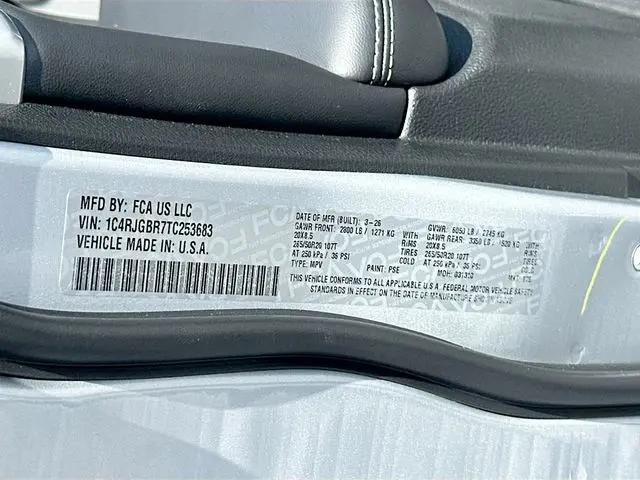 2026 Jeep Grand Cherokee Limited 4x2