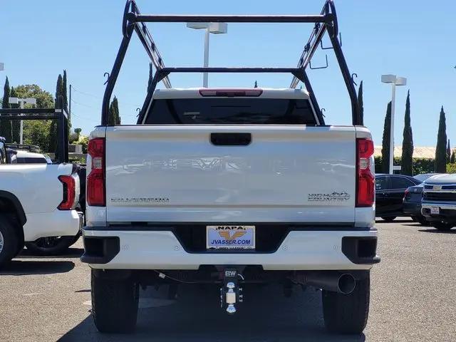 2024 Chevrolet Silverado 3500HD 4WD Crew Cab Long Bed High Country