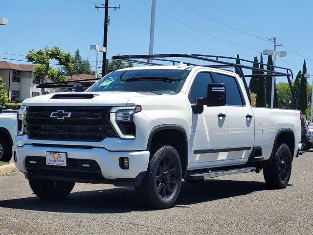 2024 Chevrolet Silverado 3500HD 4WD Crew Cab Long Bed High Country