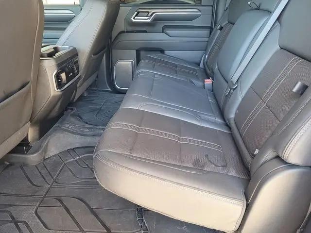 2024 Chevrolet Silverado 3500HD 4WD Crew Cab Long Bed High Country