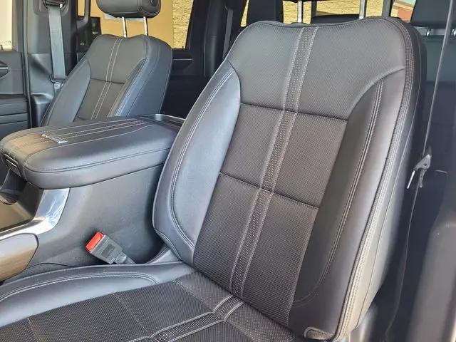 2024 Chevrolet Silverado 3500HD 4WD Crew Cab Long Bed High Country