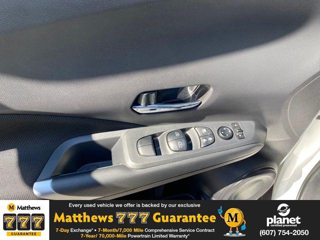 2024 Nissan Kicks SV Xtronic CVT