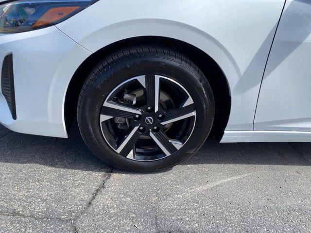 2024 Nissan Sentra SV Xtronic CVT