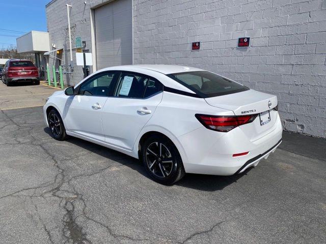 2024 Nissan Sentra SV Xtronic CVT