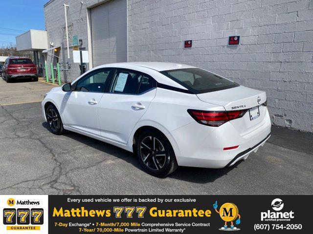 2024 Nissan Sentra SV Xtronic CVT