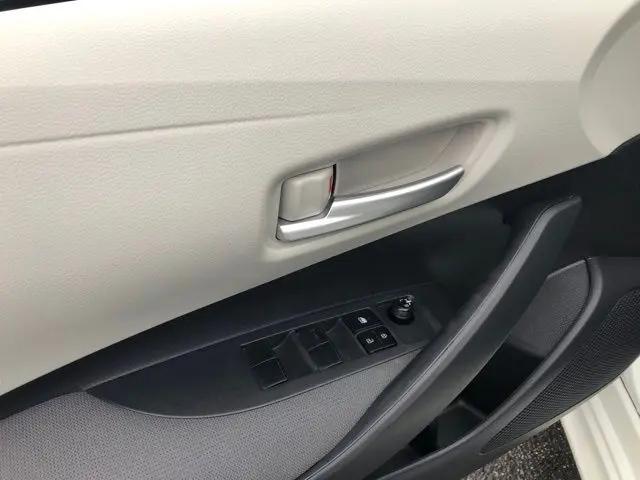 2020 Toyota Corolla Hybrid LE