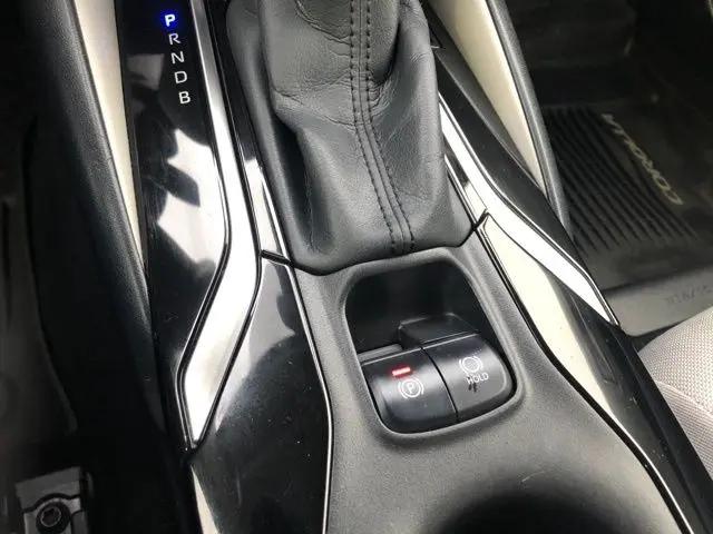 2020 Toyota Corolla Hybrid LE