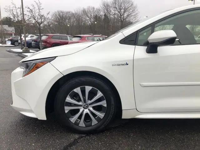 2020 Toyota Corolla Hybrid LE