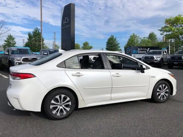 2020 Toyota Corolla Hybrid LE