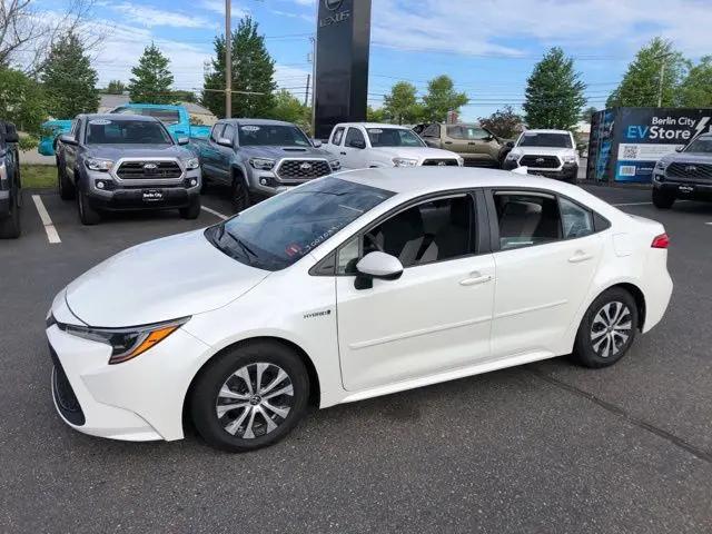 2020 Toyota Corolla Hybrid LE