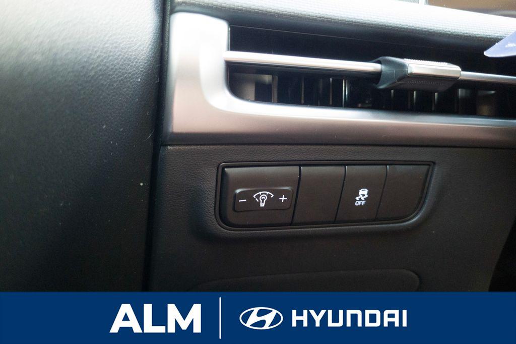 New 2026 Red Hyundai SE FWD image 32