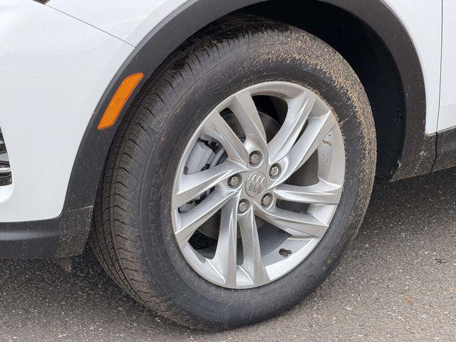 2026 Buick NV Preferred FWD