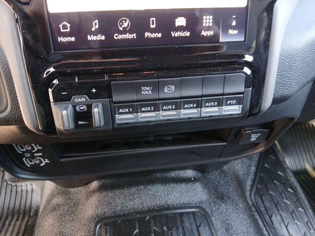 2026 Ram 3500 Tradesman/Big Horn